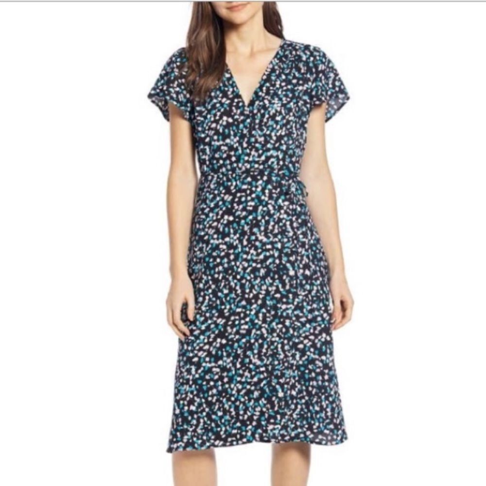 NWOT Leith Wrap Black blue pink Fleur V Neck Dress size XXS